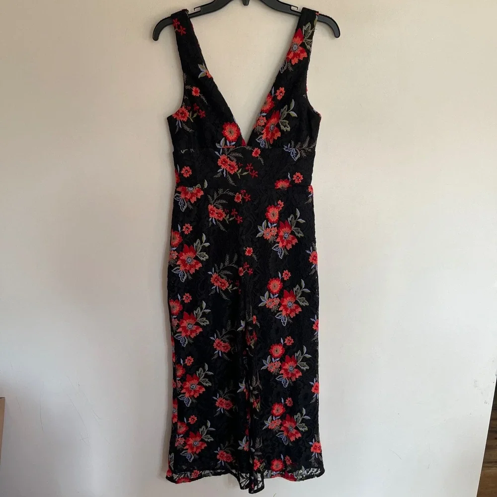 Lovers + Friends Black Floral Embroidered‎ Lace Jumpsuit Wide Leg V-Neck Small